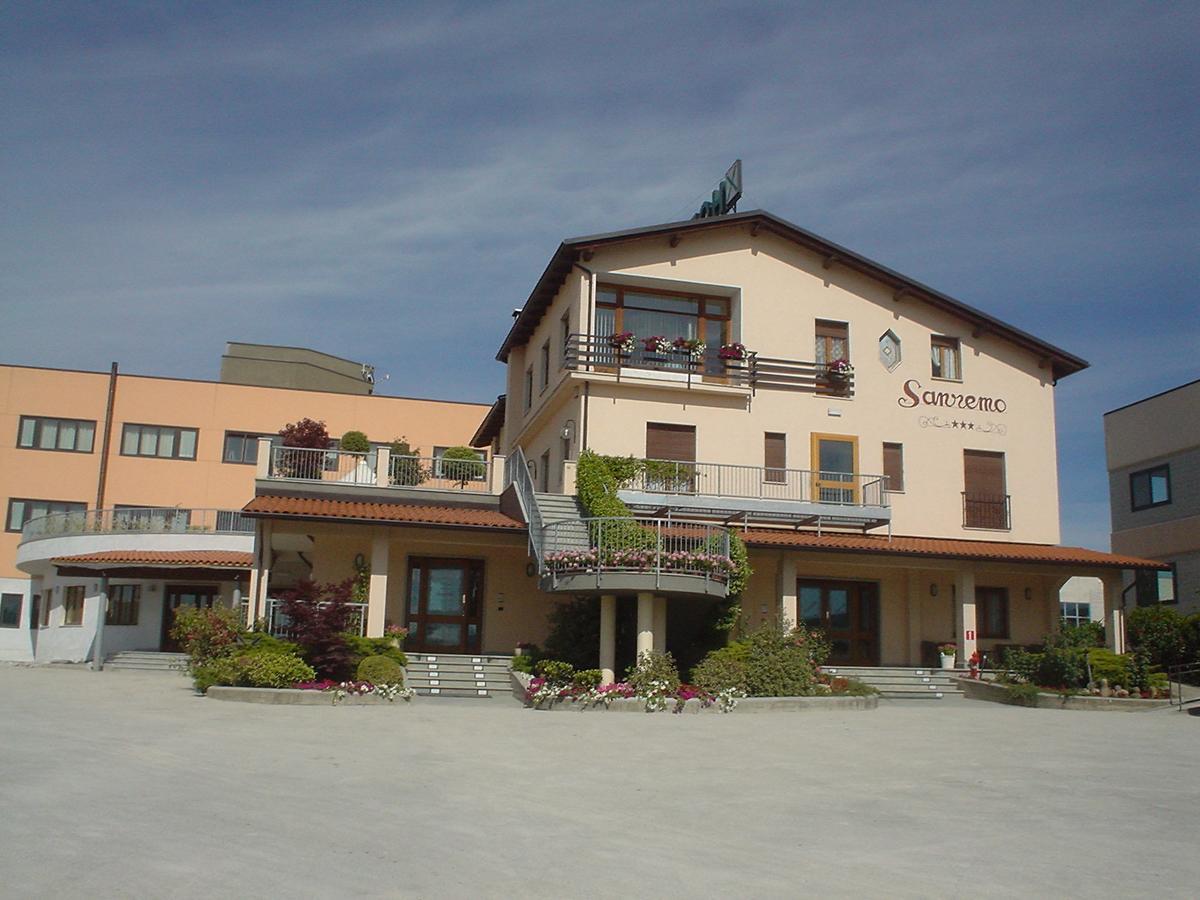 Hotel Sanremo Ceva Exterior photo